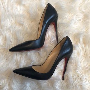 Christian louboutin 38 black so Kate